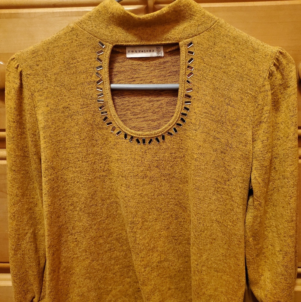 Medium, Yellow Retrology Sweater
